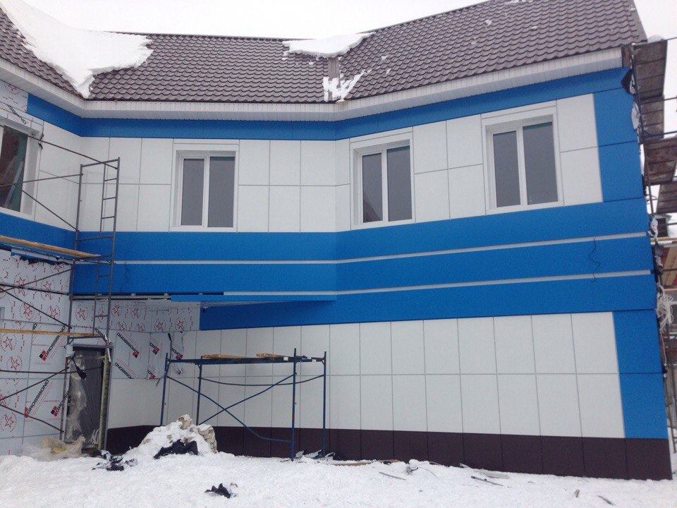 отделка фасада алюминиевыми композитными панелями по адресу г. Тамбов, ул. Советская 106